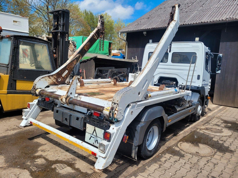 Mercedes-Benz Atego 818 Skip loader - Camion multibenne: photos 3 Mercedes-Benz Atego 818 Skip loader - Camion multibenne: photos 3
