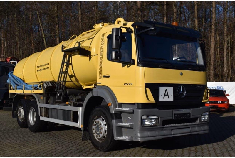 Mercedes-Benz Axor 2533 - Vacuum truck - Camion hydrocureur: photos 2 Mercedes-Benz Axor 2533 - Vacuum truck - Camion hydrocureur: photos 2