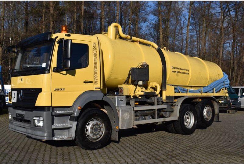 Mercedes-Benz Axor 2533 - Vacuum truck - Camion hydrocureur: photos 1 Mercedes-Benz Axor 2533 - Vacuum truck - Camion hydrocureur: photos 1