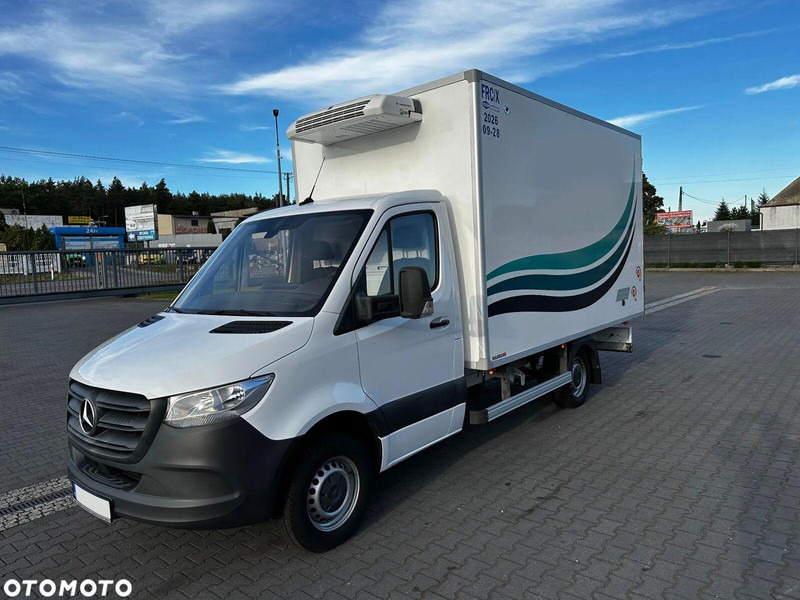 Mercedes-Benz Sprinter 314 CDI EURO 6D REFRIGERATOR BODY 1.HAND V300 MAX - Véhicule utilitaire frigorifique: photos 1 Mercedes-Benz Sprinter 314 CDI EURO 6D REFRIGERATOR BODY 1.HAND V300 MAX - Véhicule utilitaire frigorifique: photos 1