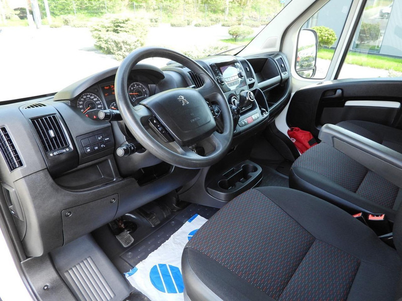 Peugeot BOXER WYWROTKA PODWÓJNA KABINA DOKA 7 MIEJSC TEMPOMAT KLIMATYZA - Camion benne: photos 2 Peugeot BOXER WYWROTKA PODWÓJNA KABINA DOKA 7 MIEJSC TEMPOMAT KLIMATYZA - Camion benne: photos 2