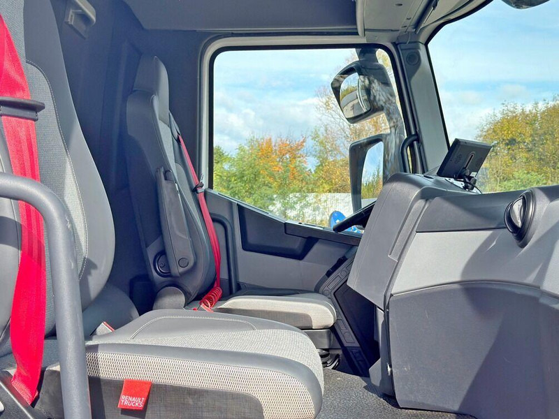 Crédit-bail Renault C 380* HIAB X-HIDUO 188 B-3/FUNK*6x4 Renault C 380* HIAB X-HIDUO 188 B-3/FUNK*6x4: photos 10 Crédit-bail Renault C 380* HIAB X-HIDUO 188 B-3/FUNK*6x4 Renault C 380* HIAB X-HIDUO 188 B-3/FUNK*6x4: photos 10