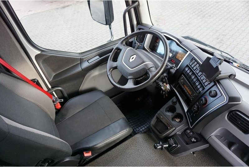 Camion à rideaux coulissants Renault D 16 / 280 / ACC / E 6 / BURTOFIRANKA + WINDA / ŁAD. 8 925 KG /: photos 12 Camion à rideaux coulissants Renault D 16 / 280 / ACC / E 6 / BURTOFIRANKA + WINDA / ŁAD. 8 925 KG /: photos 12