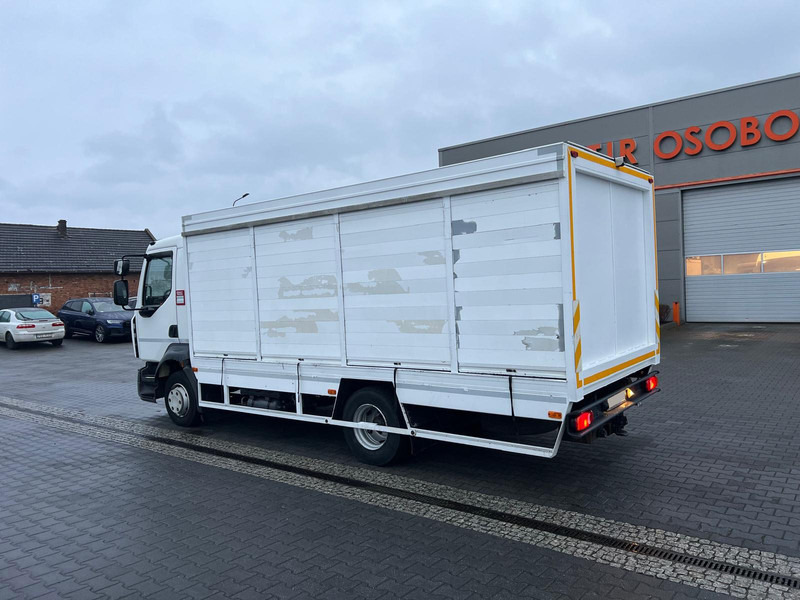 Renault D 210 - Camion fourgon: photos 4 Renault D 210 - Camion fourgon: photos 4