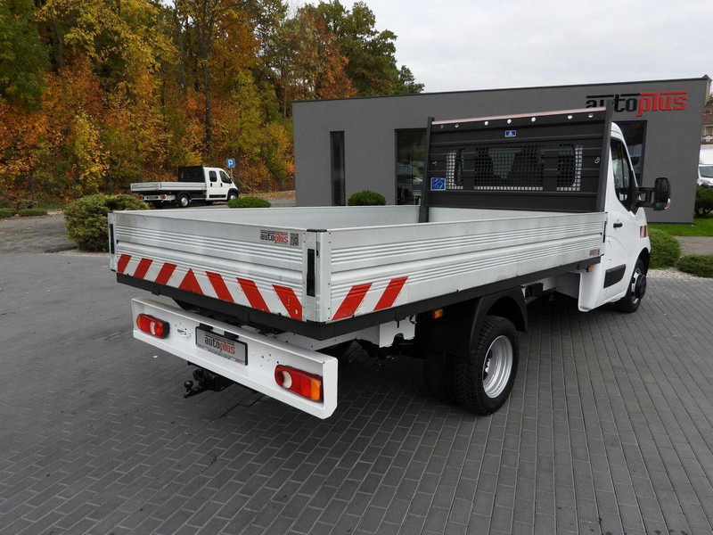 Renault MASTER SKRZYNIA TEMPOMAT NAWIGACJA BLIŹNIACZE KOŁA KLIMATYZACJA - Fourgon plateau: photos 3 Renault MASTER SKRZYNIA TEMPOMAT NAWIGACJA BLIŹNIACZE KOŁA KLIMATYZACJA - Fourgon plateau: photos 3