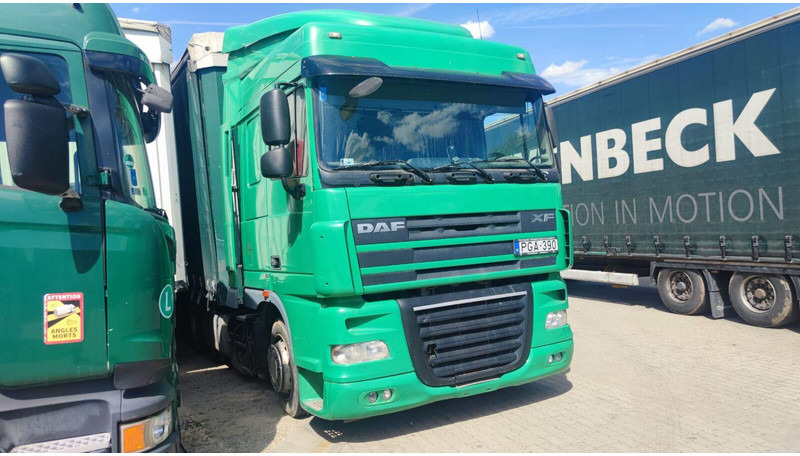 DAF XF 105.460 Lowdeck - MEGA - Tracteur routier: photos 2 DAF XF 105.460 Lowdeck - MEGA - Tracteur routier: photos 2