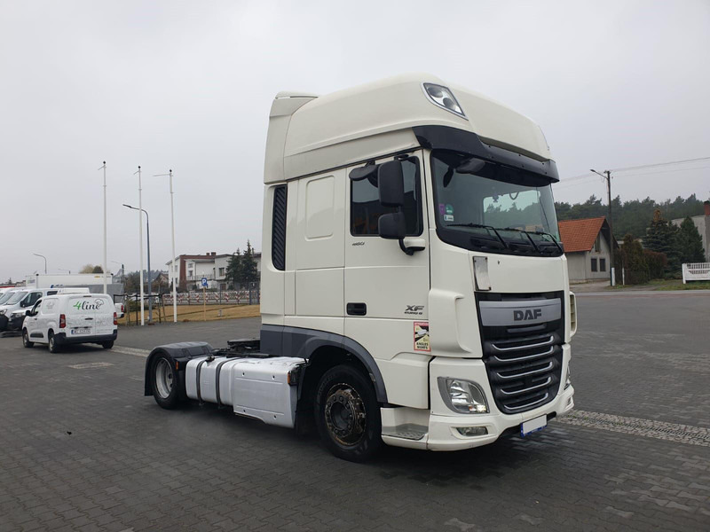 DAF XF 106 460 EURO 6 SSC LOW DECK - Tracteur routier: photos 5 DAF XF 106 460 EURO 6 SSC LOW DECK - Tracteur routier: photos 5