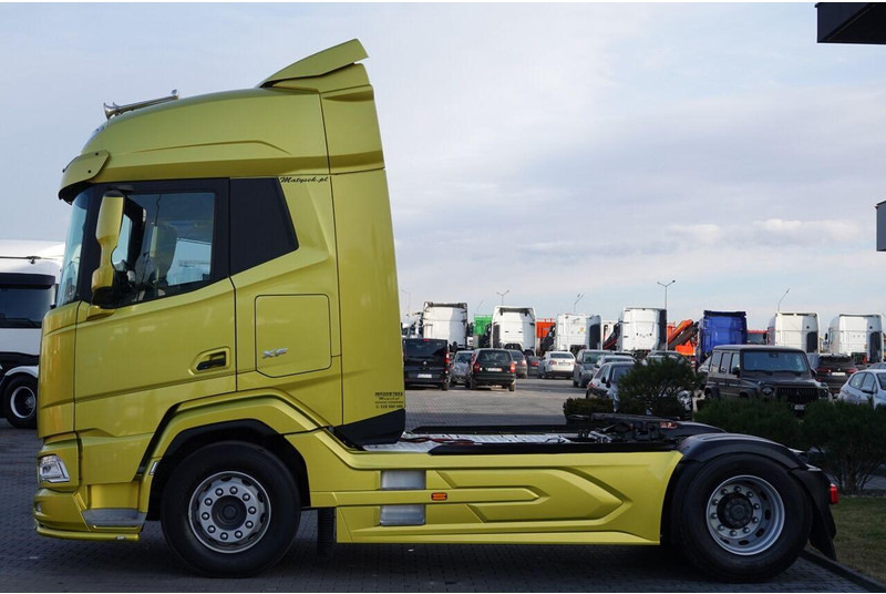 DAF XF 480 / PEŁNY ADR / OPONY 100% / PO KONTRAKCIE SERWISOWYM - Tracteur routier: photos 5 DAF XF 480 / PEŁNY ADR / OPONY 100% / PO KONTRAKCIE SERWISOWYM - Tracteur routier: photos 5
