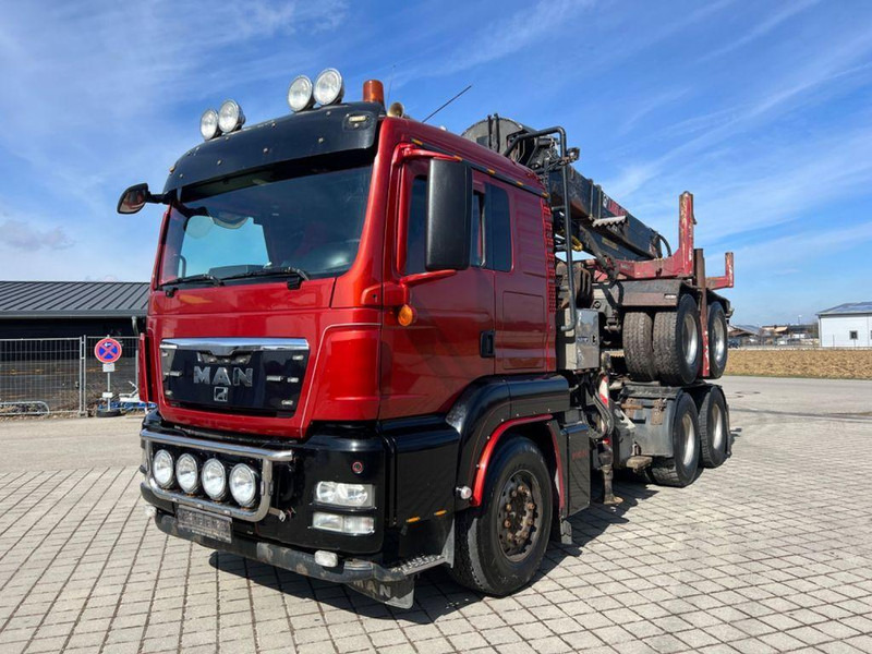 MAN TGS 26.540 6x4 Darus nyergesvontató + rönkszállító pótkocsi Logl - Tracteur routier: photos 1 MAN TGS 26.540 6x4 Darus nyergesvontató + rönkszállító pótkocsi Logl - Tracteur routier: photos 1