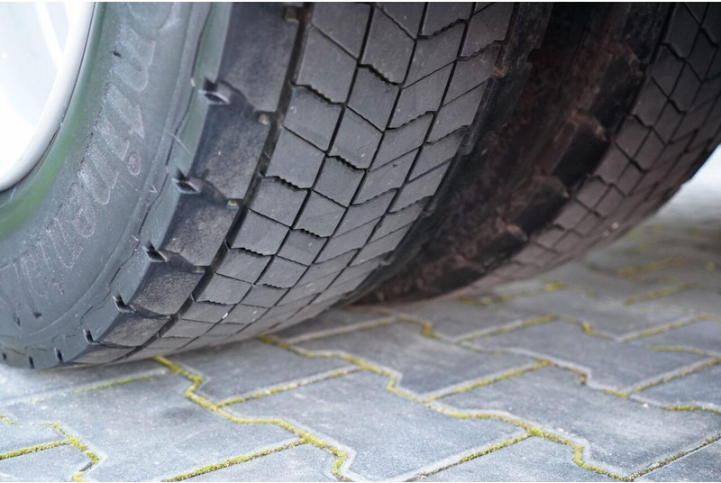 Tracteur routier MAN TGX 18. 460 / MEGA / LOWDECK / REGULOWANE SIODŁO /  NAVI: photos 20