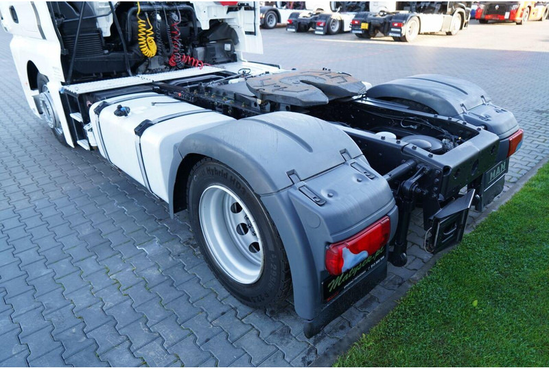 Tracteur routier MAN TGX 18. 460 / MEGA / LOWDECK / REGULOWANE SIODŁO /  NAVI: photos 14