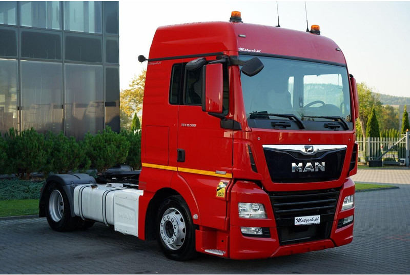 MAN TGX 18.500 / MEGA / XLX / RETARDER / NAVI / PO KONTRAKCIE SERW - Tracteur routier: photos 2 MAN TGX 18.500 / MEGA / XLX / RETARDER / NAVI / PO KONTRAKCIE SERW - Tracteur routier: photos 2