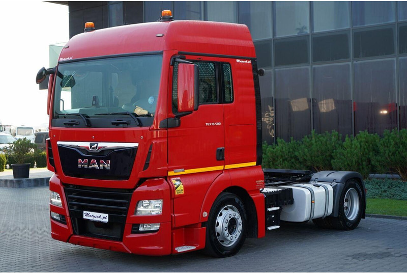MAN TGX 18.500 / MEGA / XLX / RETARDER / NAVI / PO KONTRAKCIE SERW - Tracteur routier: photos 4 MAN TGX 18.500 / MEGA / XLX / RETARDER / NAVI / PO KONTRAKCIE SERW - Tracteur routier: photos 4