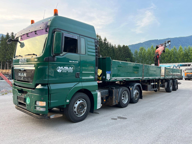 MAN TGX 26.440 6x2 + Flatbed semi trailer + Crane PK26002 - Tracteur routier: photos 3 MAN TGX 26.440 6x2 + Flatbed semi trailer + Crane PK26002 - Tracteur routier: photos 3