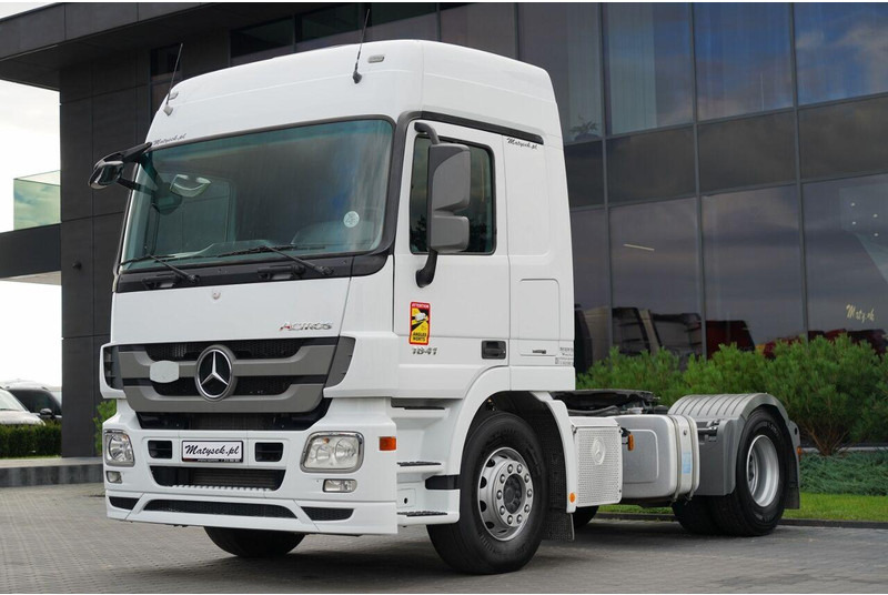 Mercedes-Benz - Tracteur routier: photos 1 Mercedes-Benz - Tracteur routier: photos 1