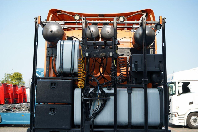 Tracteur routier Scania R 620 / HYDRAULIKA / 8X4 / DMC: 150 000 KG / SIODŁO PODNOSZONE P: photos 19 Tracteur routier Scania R 620 / HYDRAULIKA / 8X4 / DMC: 150 000 KG / SIODŁO PODNOSZONE P: photos 19