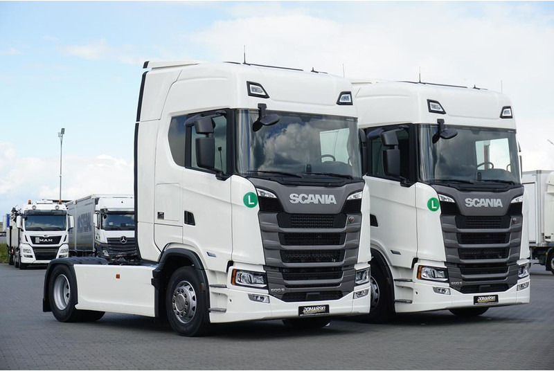 Scania S 500 / EURO 6 / ACC / RETARDER / PEŁNA OPCJA / JAK NOWA - Tracteur routier: photos 1 Scania S 500 / EURO 6 / ACC / RETARDER / PEŁNA OPCJA / JAK NOWA - Tracteur routier: photos 1