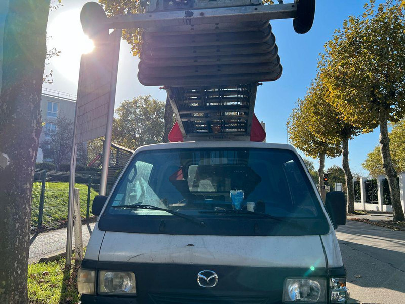 Mazda Lifting basket - Bocker 30 m - Véhicule utilitaire: photos 1 Mazda Lifting basket - Bocker 30 m - Véhicule utilitaire: photos 1
