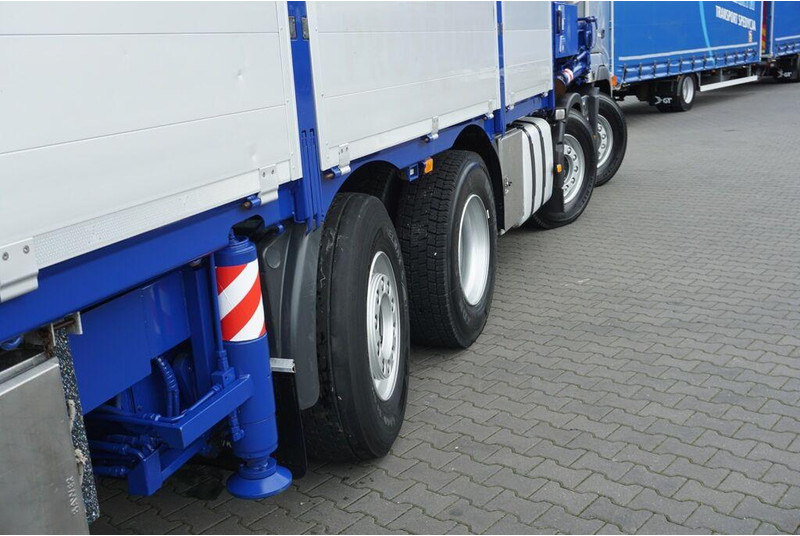 Camion plateau, Camion grue Volvo FH / 520 / 8 X 2 / SKRZYNIOWY + HDS / PM 85 SP + JIB J 1204 / WY: photos 20