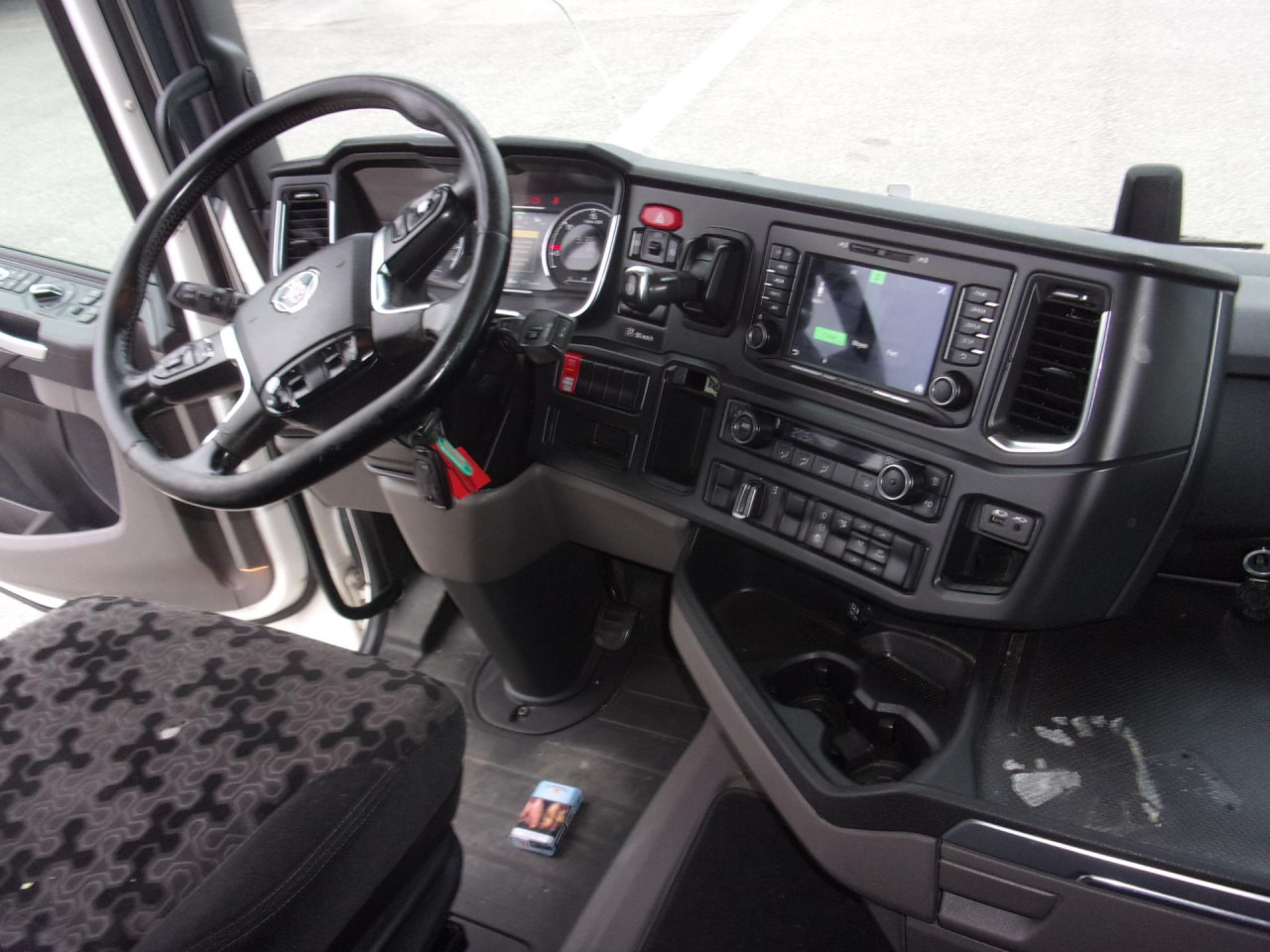 SCANIA R 410 A4x2NA - Tracteur routier: photos 4 SCANIA R 410 A4x2NA - Tracteur routier: photos 4