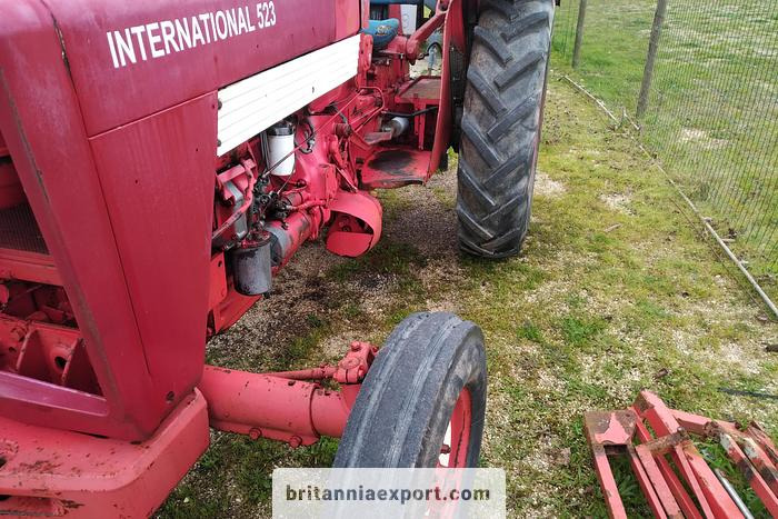 INTERNATIONAL 523 Farm Tractor | 2.9 diesel | 3 cylinder | - Tracteur agricole: photos 5 INTERNATIONAL 523 Farm Tractor | 2.9 diesel | 3 cylinder | - Tracteur agricole: photos 5