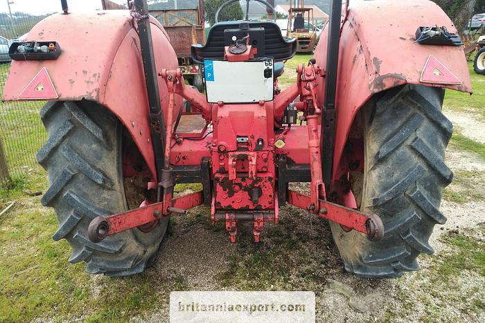 INTERNATIONAL 523 Farm Tractor | 2.9 diesel | 3 cylinder | - Tracteur agricole: photos 4 INTERNATIONAL 523 Farm Tractor | 2.9 diesel | 3 cylinder | - Tracteur agricole: photos 4
