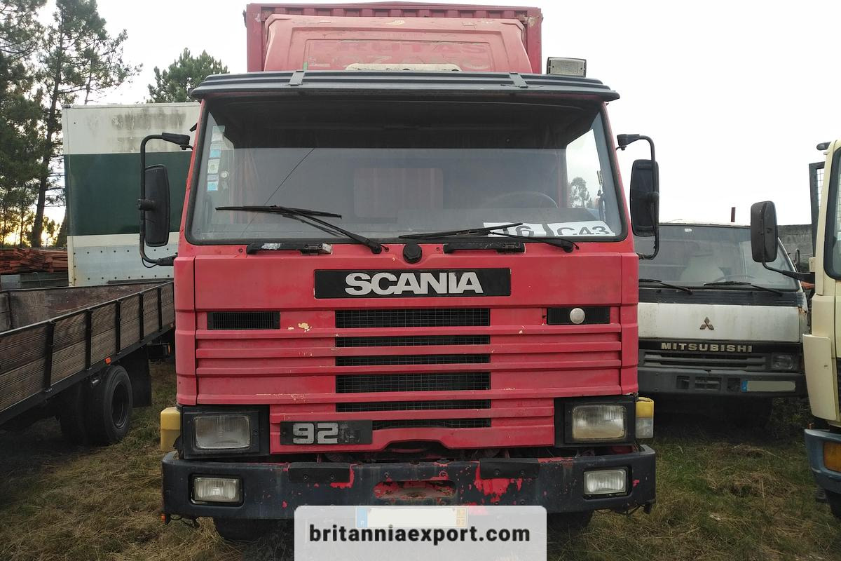 SCANIA P 92H | 6x2 10 tyres | On springs | 26 ton - Camion à rideaux coulissants: photos 2 SCANIA P 92H | 6x2 10 tyres | On springs | 26 ton - Camion à rideaux coulissants: photos 2