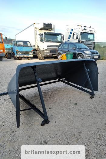 VOLVO Roof Spoiler – For Volvo FL6 Truck | Aerodynamic Fairing | Export Ready - Aérodynamique/ Spoilers: photos 3 VOLVO Roof Spoiler – For Volvo FL6 Truck | Aerodynamic Fairing | Export Ready - Aérodynamique/ Spoilers: photos 3