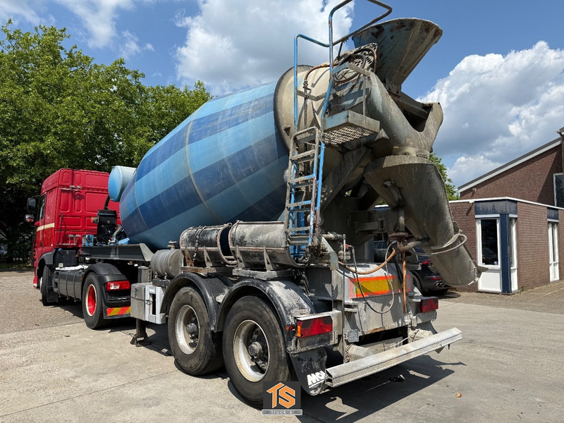MOL - MIXER - 10M3 - OWN ENGINE - BELGIUM TOP - Semi-remorque malaxeur: photos 2 MOL - MIXER - 10M3 - OWN ENGINE - BELGIUM TOP - Semi-remorque malaxeur: photos 2