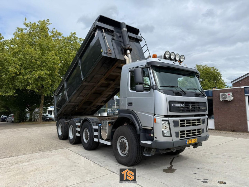 Terberg FM2000-T 8X8 - EURO 5 - AUTOMATIC - KIPPER/TIPPER - NL TRUCK - ISOLATED HARDOX - TOP! - Camion benne: photos 3 Terberg FM2000-T 8X8 - EURO 5 - AUTOMATIC - KIPPER/TIPPER - NL TRUCK - ISOLATED HARDOX - TOP! - Camion benne: photos 3