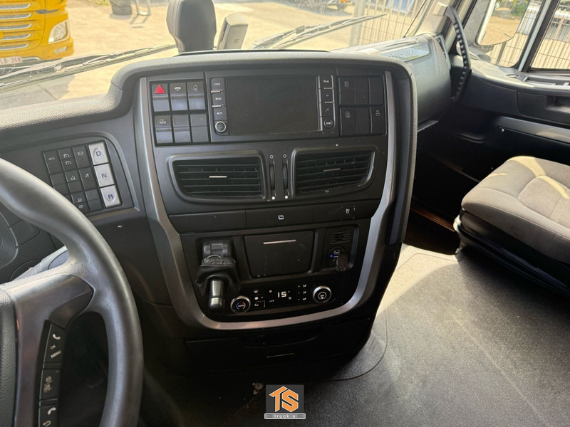 Iveco AS 420 AUTOMATIC - EURO 6 - 2 TANKS - 4X AVAILABLE - TOP! - Tracteur routier: photos 4 Iveco AS 420 AUTOMATIC - EURO 6 - 2 TANKS - 4X AVAILABLE - TOP! - Tracteur routier: photos 4