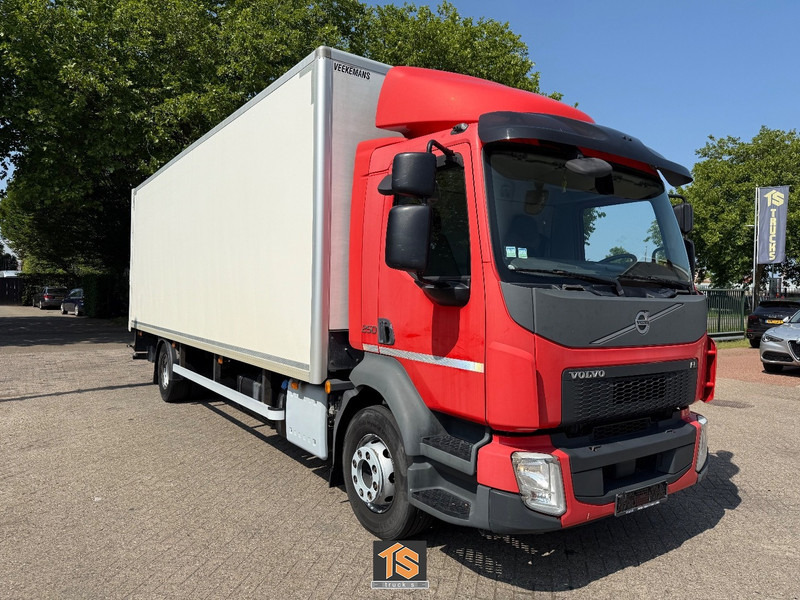 Volvo FL 250 14 TON - KOFFER/BOX - BELGIUM TRUCK - APK/TUV 01/2026 - TOP!! - Camion fourgon: photos 5 Volvo FL 250 14 TON - KOFFER/BOX - BELGIUM TRUCK - APK/TUV 01/2026 - TOP!! - Camion fourgon: photos 5