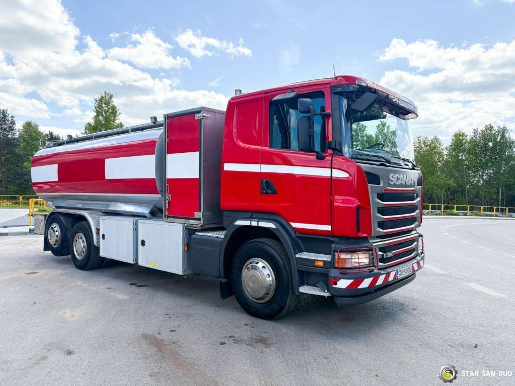 Camion Scania  D 320 FIRE BRIGADE Tank 12,000 Litres: photos 24