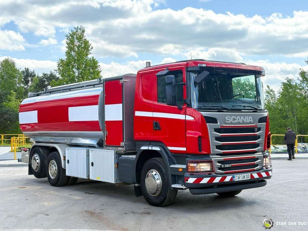 Camion Scania  D 320 FIRE BRIGADE Tank 12,000 Litres: photos 23