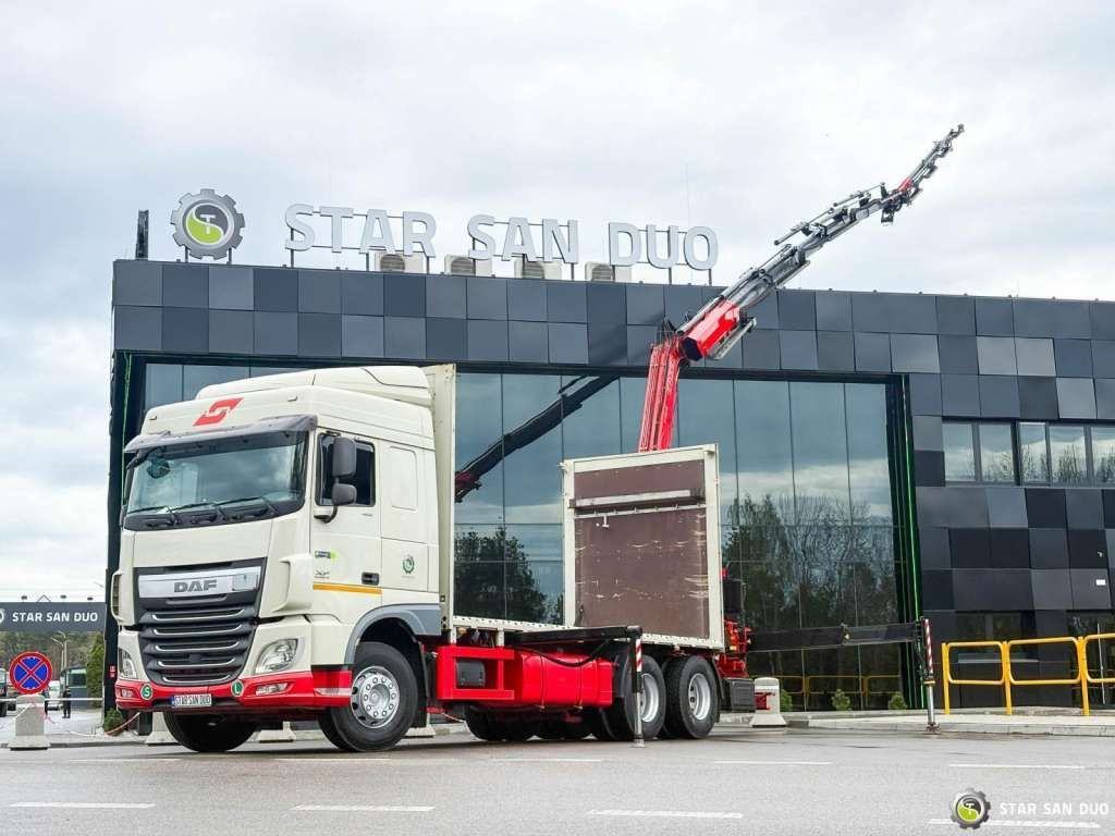 DAF XF 440 6x2 Fassi F365 FLY JIBCranePallet Grippe - Camion grue: photos 1 DAF XF 440 6x2 Fassi F365 FLY JIBCranePallet Grippe - Camion grue: photos 1