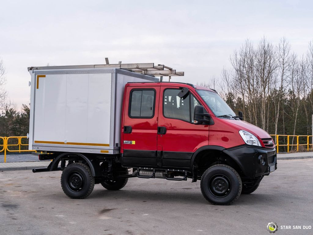Iveco DAILLY 4x4 CAMPER EXPEDITION DOKA - Fourgon, Utilitaire double cabine: photos 3 Iveco DAILLY 4x4 CAMPER EXPEDITION DOKA - Fourgon, Utilitaire double cabine: photos 3
