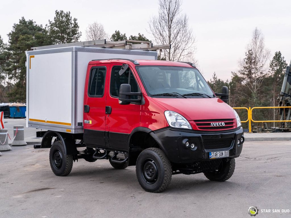 Iveco DAILLY 4x4 CAMPER EXPEDITION DOKA - Fourgon, Utilitaire double cabine: photos 2 Iveco DAILLY 4x4 CAMPER EXPEDITION DOKA - Fourgon, Utilitaire double cabine: photos 2