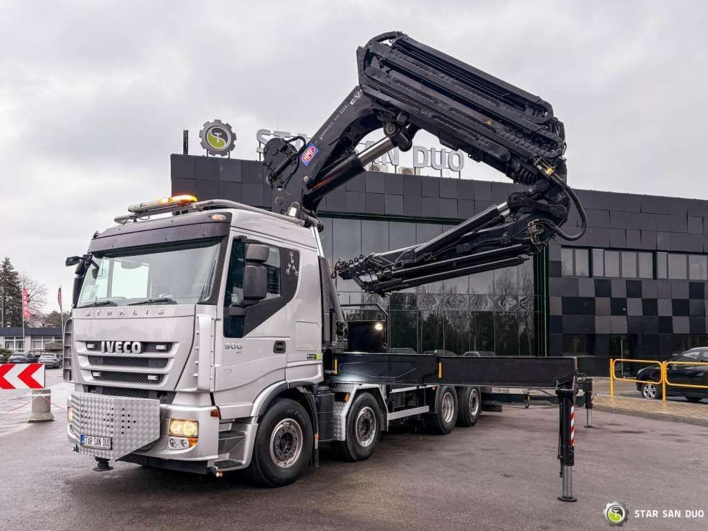 Iveco STRALIS AS320S50Y 8x2 HMF 8520-0K6 FLY JIB Winc - Camion grue: photos 2 Iveco STRALIS AS320S50Y 8x2 HMF 8520-0K6 FLY JIB Winc - Camion grue: photos 2