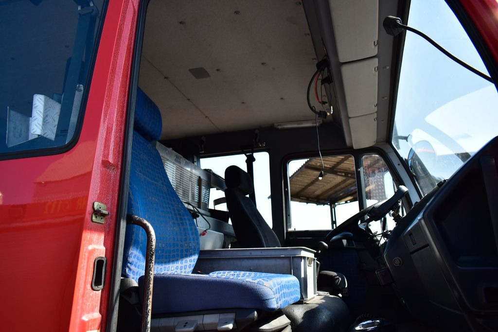 Camion de pompier MAN 4x4 Firetruck Feuerwehr DOKA Expedition Camper: photos 25 Camion de pompier MAN 4x4 Firetruck Feuerwehr DOKA Expedition Camper: photos 25