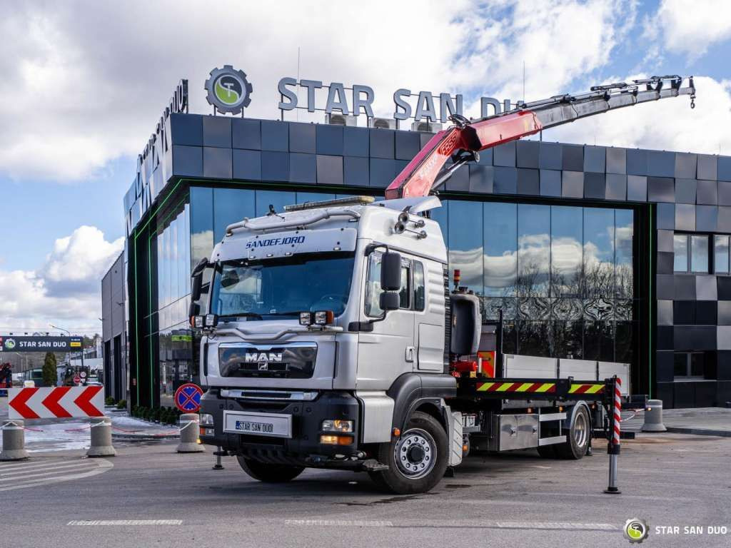 MAN TGA 18.350 4x4 Fassi F235 Crane Kran - Camion grue: photos 3 MAN TGA 18.350 4x4 Fassi F235 Crane Kran - Camion grue: photos 3