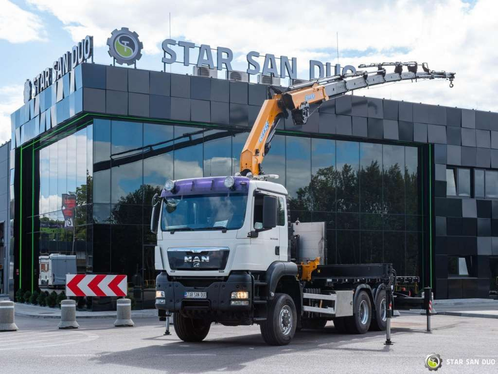 MAN TGS 33.400 6x6 BL EFFER 315/8S HDS Crane 2019 - Camion grue: photos 2 MAN TGS 33.400 6x6 BL EFFER 315/8S HDS Crane 2019 - Camion grue: photos 2