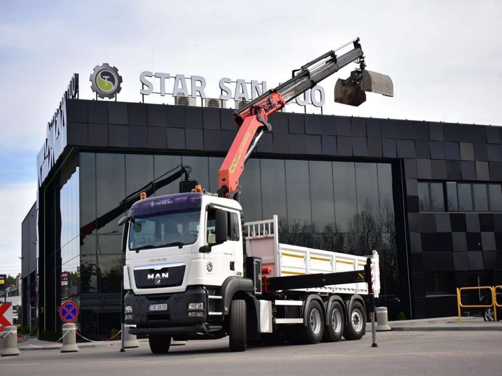 MAN TGS 35.400 8X4 PALFINGER PK 33002 CRANE KIPPER - Camion benne: photos 5 MAN TGS 35.400 8X4 PALFINGER PK 33002 CRANE KIPPER - Camion benne: photos 5