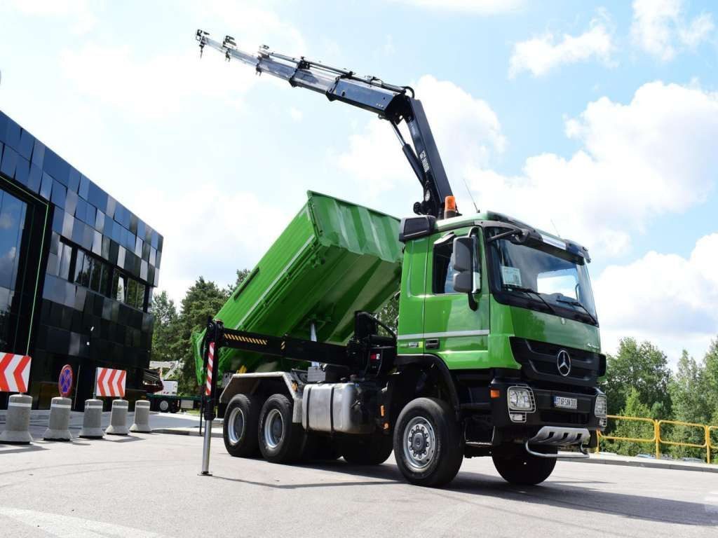 Mercedes-Benz ACTROS 3346 6x6 HIAB 244EP-4 Crane Kipper - Camion benne: photos 2 Mercedes-Benz ACTROS 3346 6x6 HIAB 244EP-4 Crane Kipper - Camion benne: photos 2
