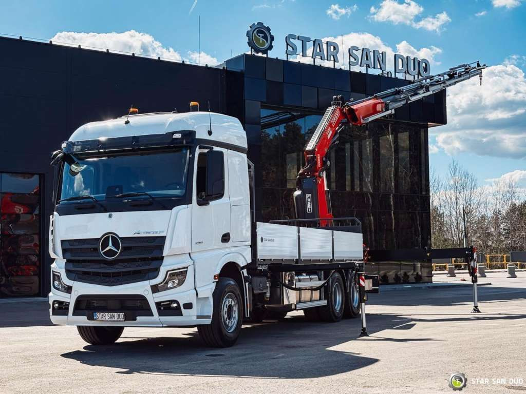 Mercedes-Benz ACTROS 3351 NEW 6x4 Fassi F485 Crane - Camion grue: photos 1 Mercedes-Benz ACTROS 3351 NEW 6x4 Fassi F485 Crane - Camion grue: photos 1