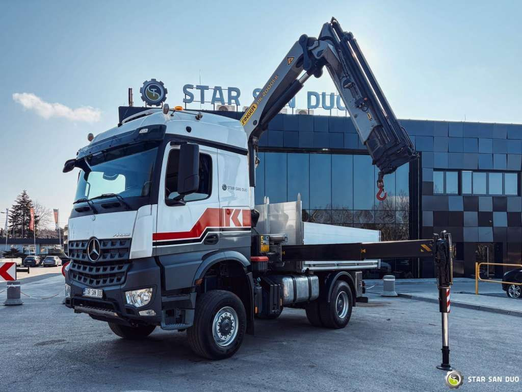 Mercedes-Benz AROCS 1851 4x4 PALFINGER PK 20002 Crane Kran - Camion grue: photos 4 Mercedes-Benz AROCS 1851 4x4 PALFINGER PK 20002 Crane Kran - Camion grue: photos 4