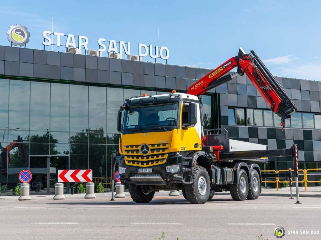 Mercedes-Benz AROCS 3345 6x6 PALFINGER PK 33002 Euro 6 Crane - Camion grue: photos 5 Mercedes-Benz AROCS 3345 6x6 PALFINGER PK 33002 Euro 6 Crane - Camion grue: photos 5