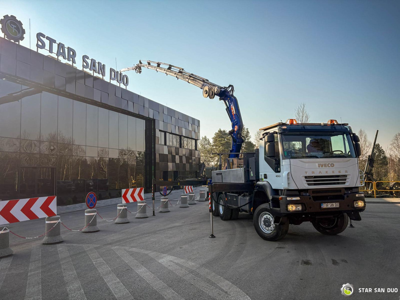 - Camion grue: photos 3 - Camion grue: photos 3