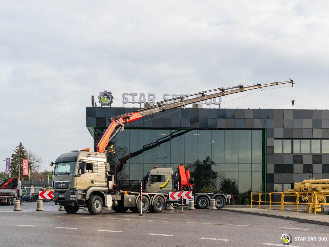 - Camion grue: photos 3 - Camion grue: photos 3