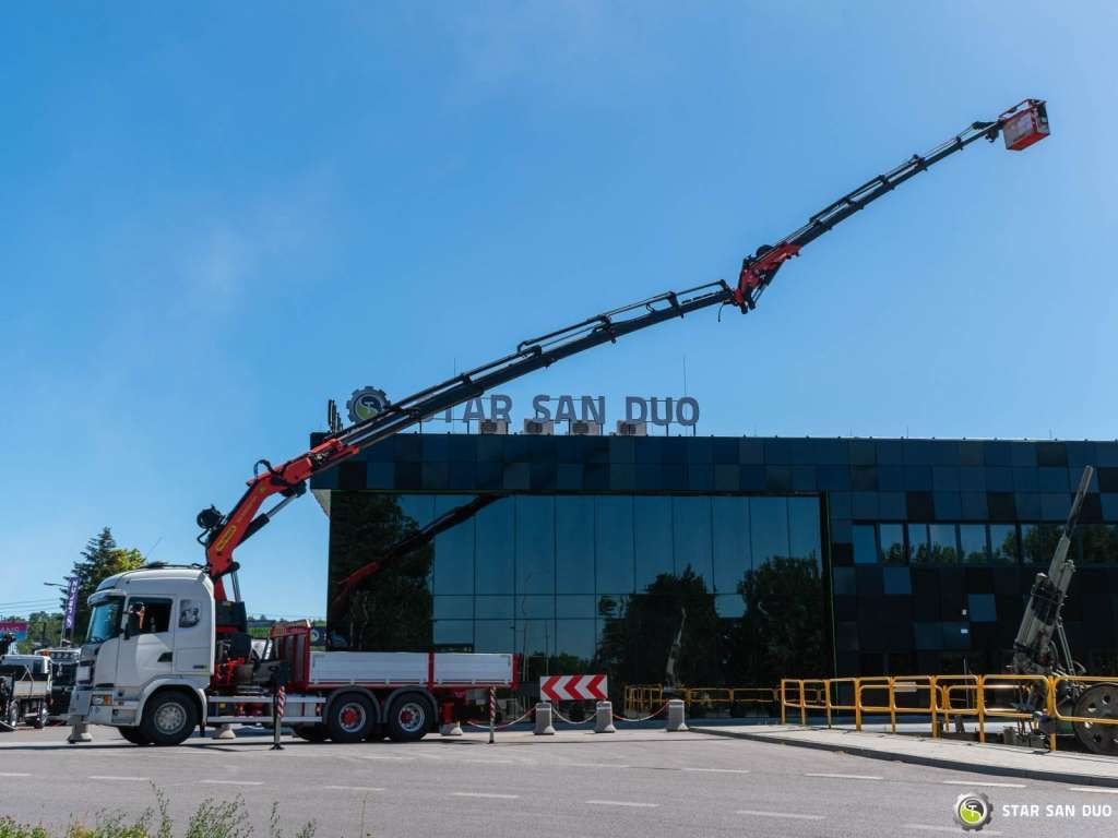 Camion grue Scania G490 6x2 Palfinger PK 53002 SH Fly Jib Basket: photos 7 Camion grue Scania G490 6x2 Palfinger PK 53002 SH Fly Jib Basket: photos 7