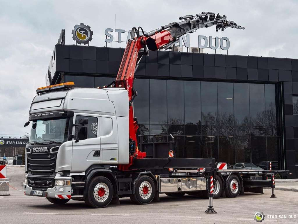 Scania R730 8x2 Fassi F990 Fly Jib 30m Crane Euro 6 - Camion grue: photos 1 Scania R730 8x2 Fassi F990 Fly Jib 30m Crane Euro 6 - Camion grue: photos 1